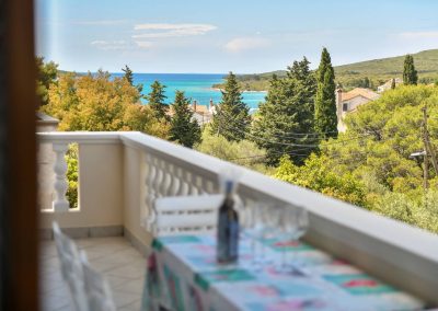 Two bedroom apartment with terrace and a sea view