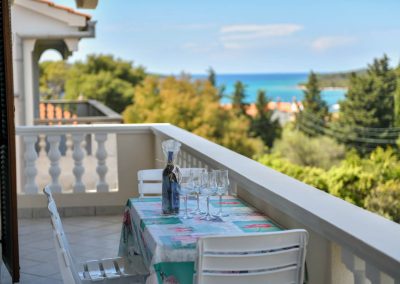 Two bedroom apartment with terrace and a sea view